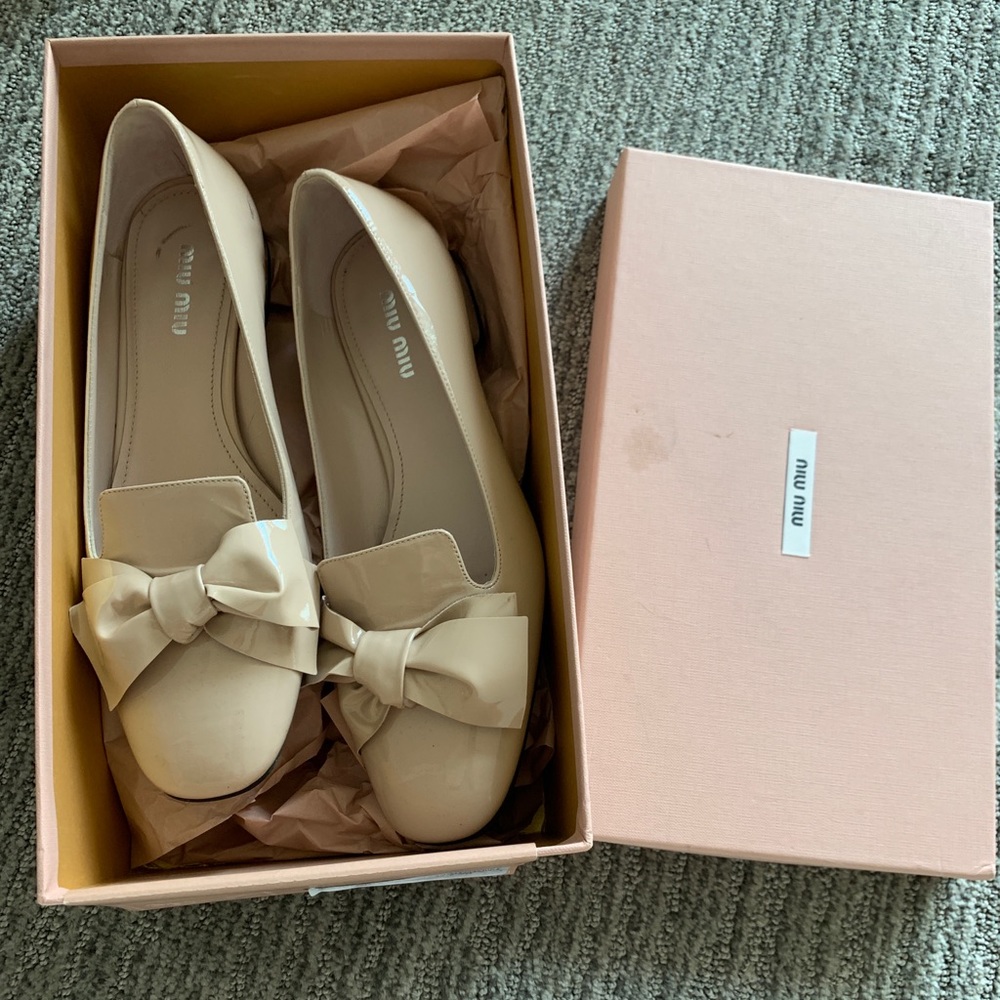 Miu Miu bow flats